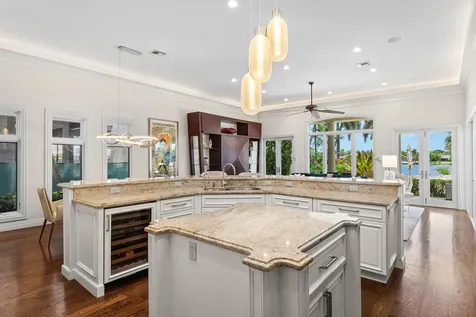 17582 Bocaire Way Boca Raton FL 33487