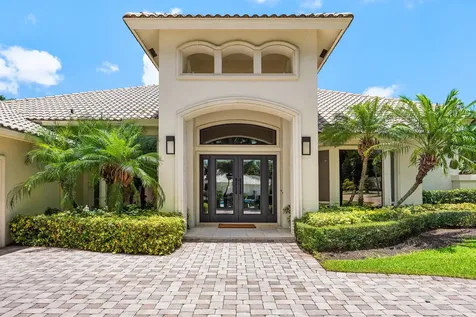 17582 Bocaire Way Boca Raton FL 33487