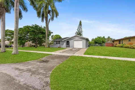 848 Azalea Drive Royal Palm Beach FL 33411