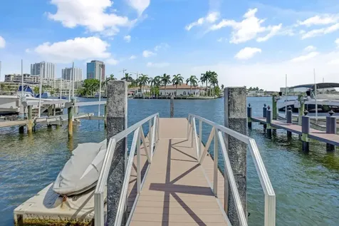 3102 SE 12th Street Pompano Beach FL 33062