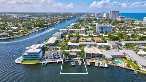 3102 SE 12th Street Pompano Beach FL 33062