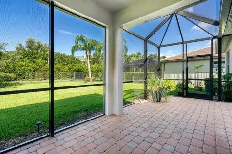 560 SE Monet Drive Port St Lucie FL 34984