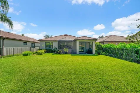 560 SE Monet Drive Port St Lucie FL 34984