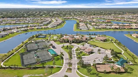 560 SE Monet Drive Port St Lucie FL 34984