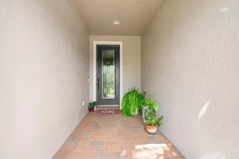560 SE Monet Drive Port St Lucie FL 34984