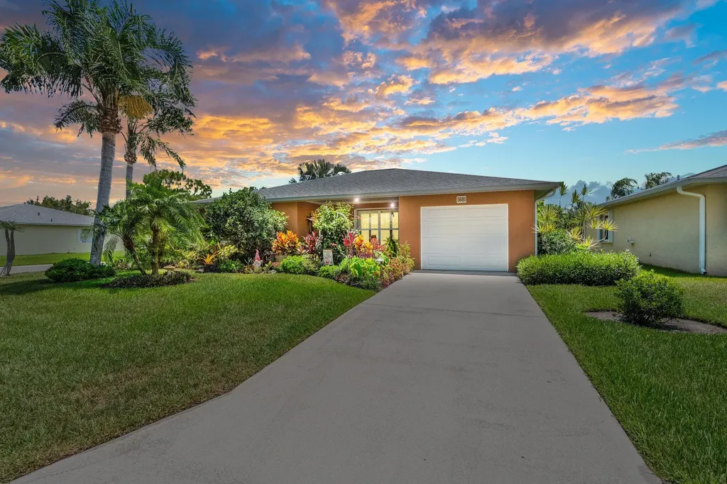 5681 Travelers Way Fort Pierce FL 34982