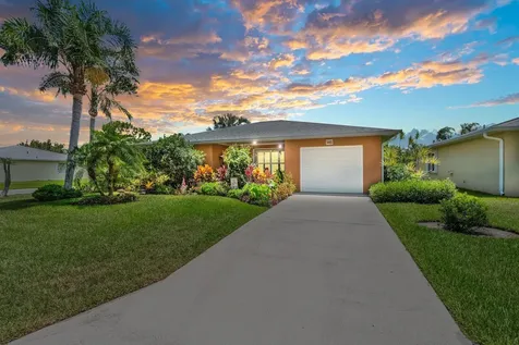 5681 Travelers Way Fort Pierce FL 34982