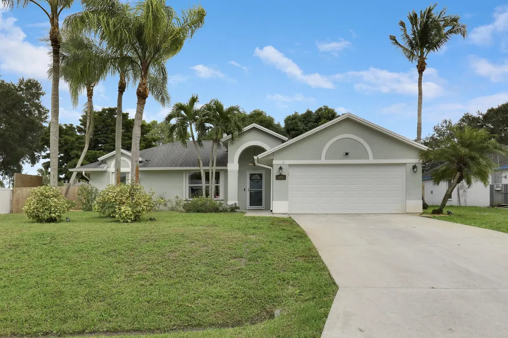 115 SW Bedford Road Port St Lucie FL 34953