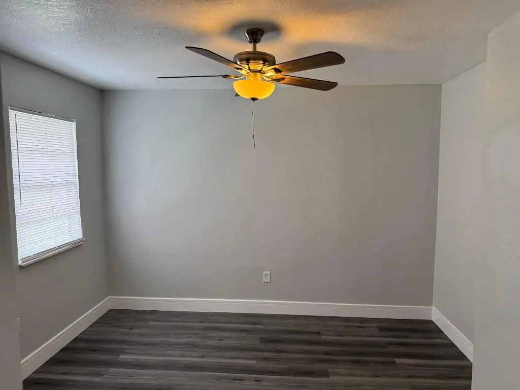 412 NE Midvale Street Port St Lucie FL 34983