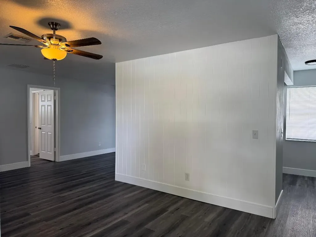 412 NE Midvale Street Port St Lucie FL 34983