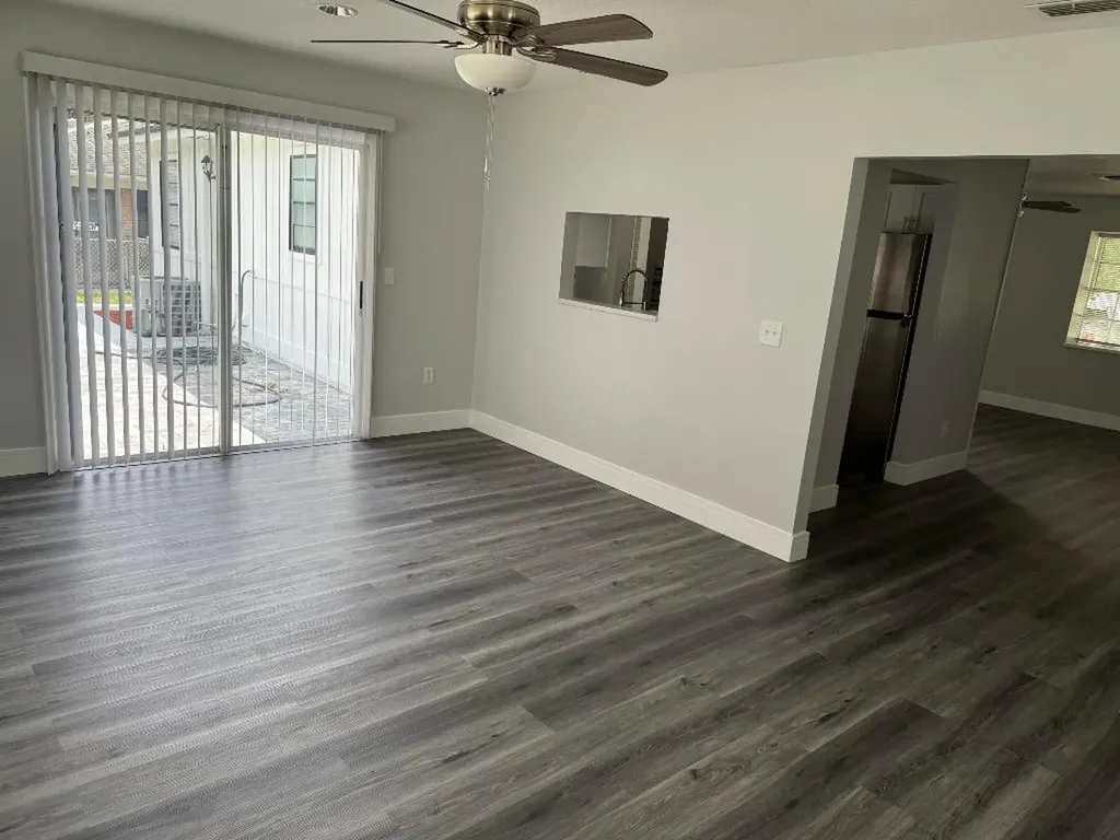 412 NE Midvale Street Port St Lucie FL 34983