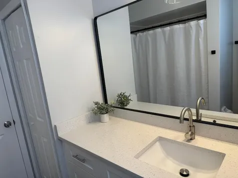 412 NE Midvale Street Port St Lucie FL 34983