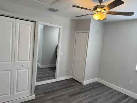 412 NE Midvale Street Port St Lucie FL 34983
