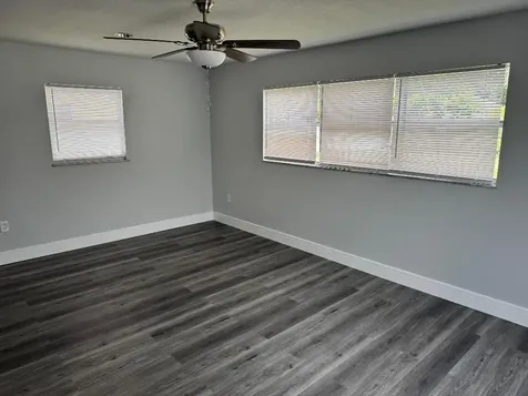 412 NE Midvale Street Port St Lucie FL 34983