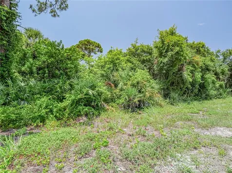 2551 St Lucie Boulevard Fort Pierce FL 34946