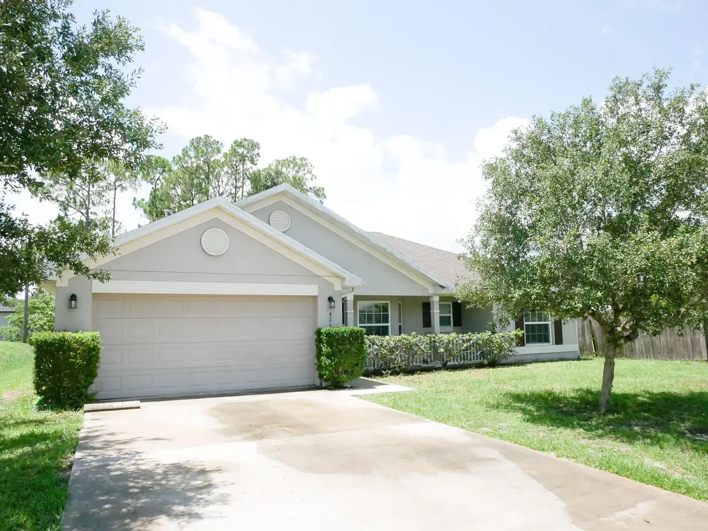 426 Harrisburg Street SW Palm Bay FL 32908
