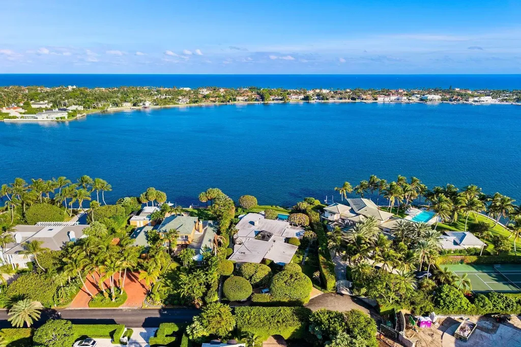 748 Island Drive Palm Beach FL 33480
