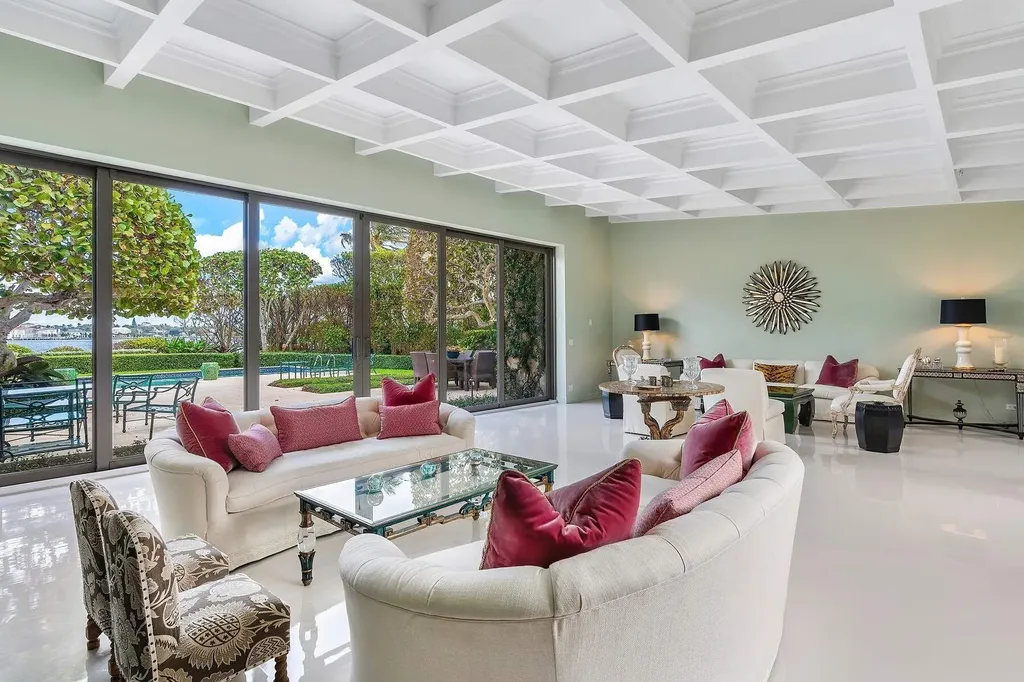748 Island Drive Palm Beach FL 33480
