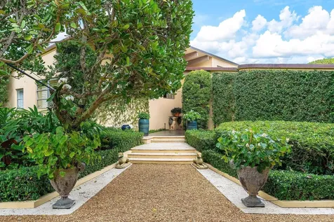 748 Island Drive Palm Beach FL 33480