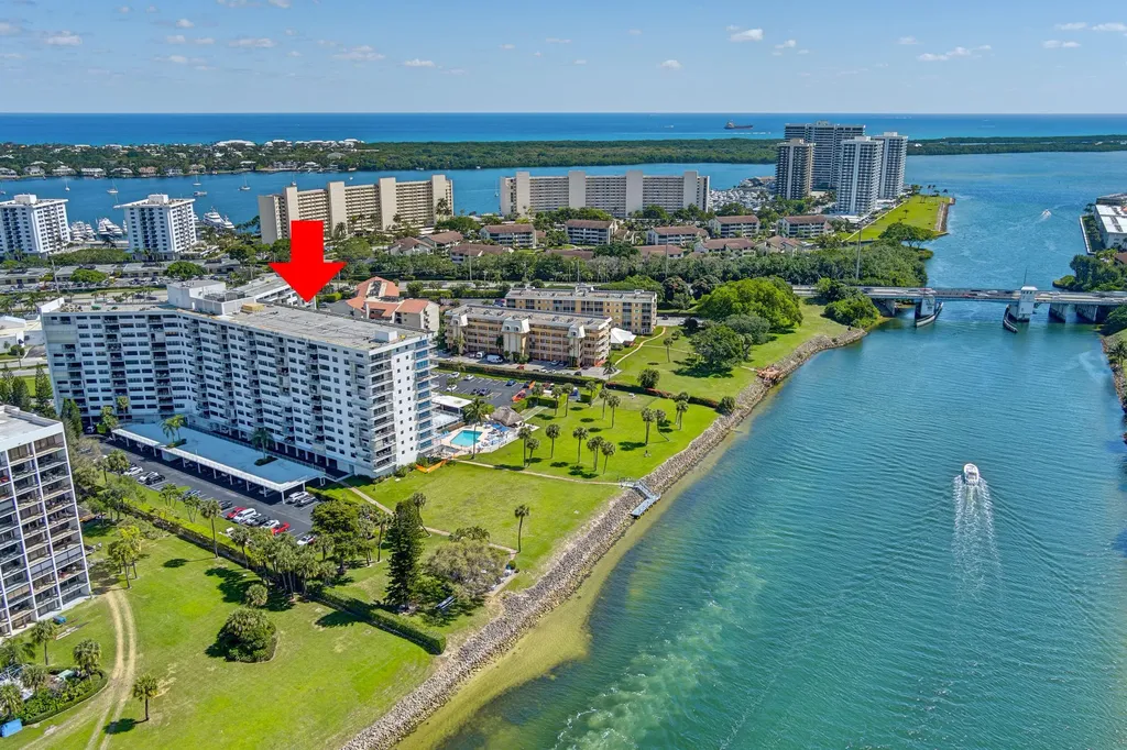 336 Golfview Road North Palm Beach FL 33408