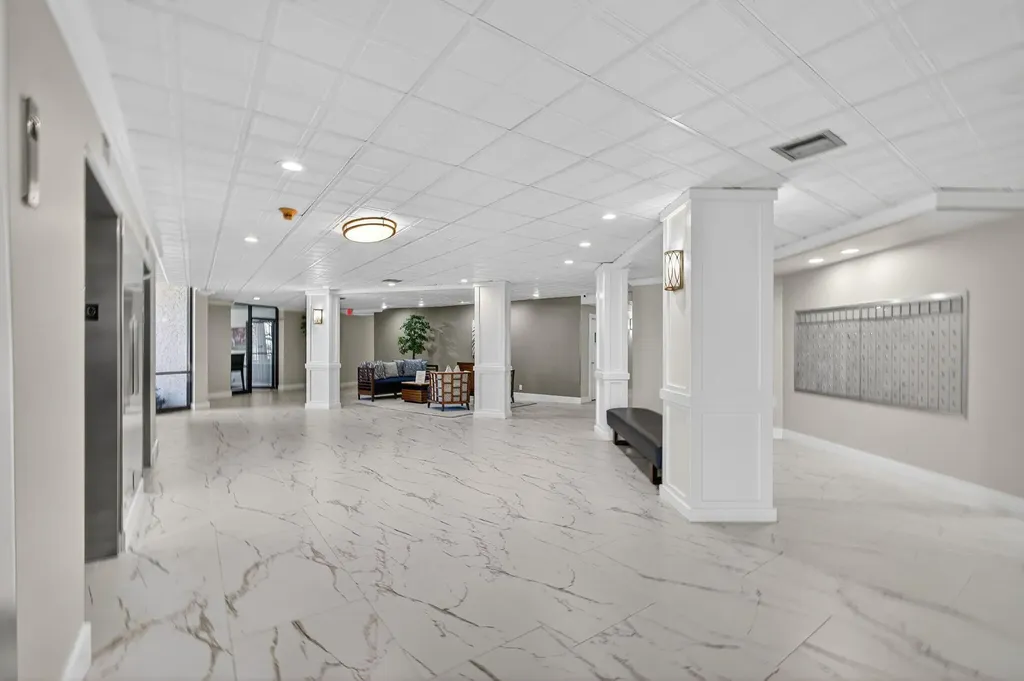 336 Golfview Road North Palm Beach FL 33408