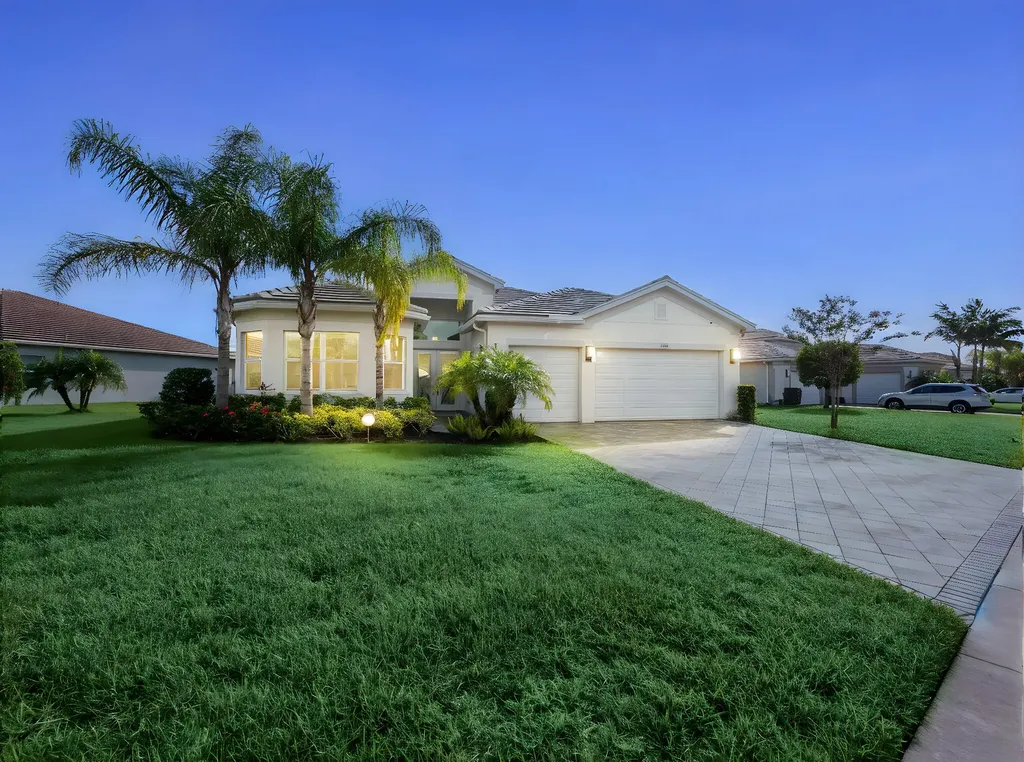 11752 SW Coronado Springs Drive Port St Lucie FL 34987