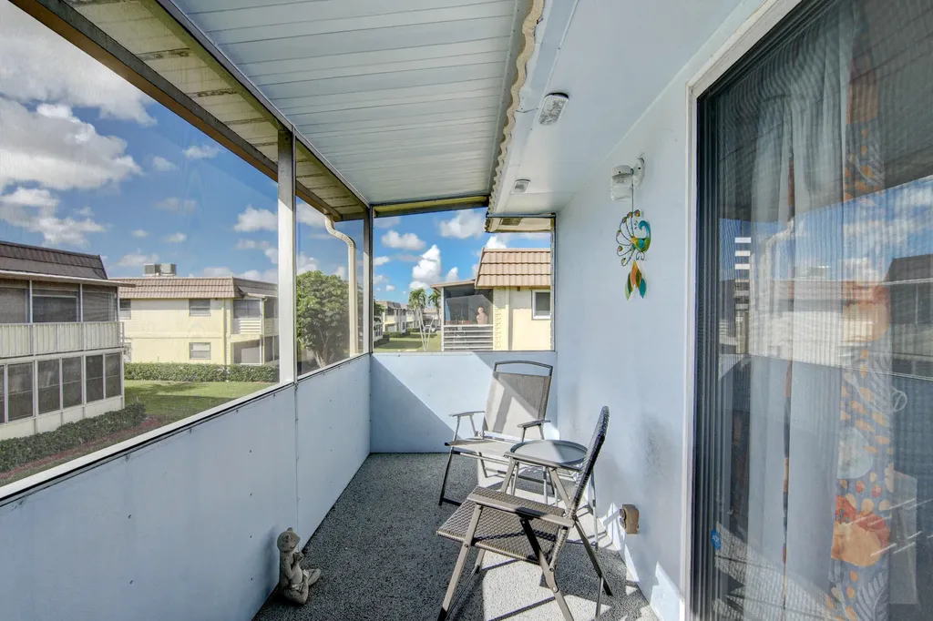 78 Saxony B Delray Beach FL 33446