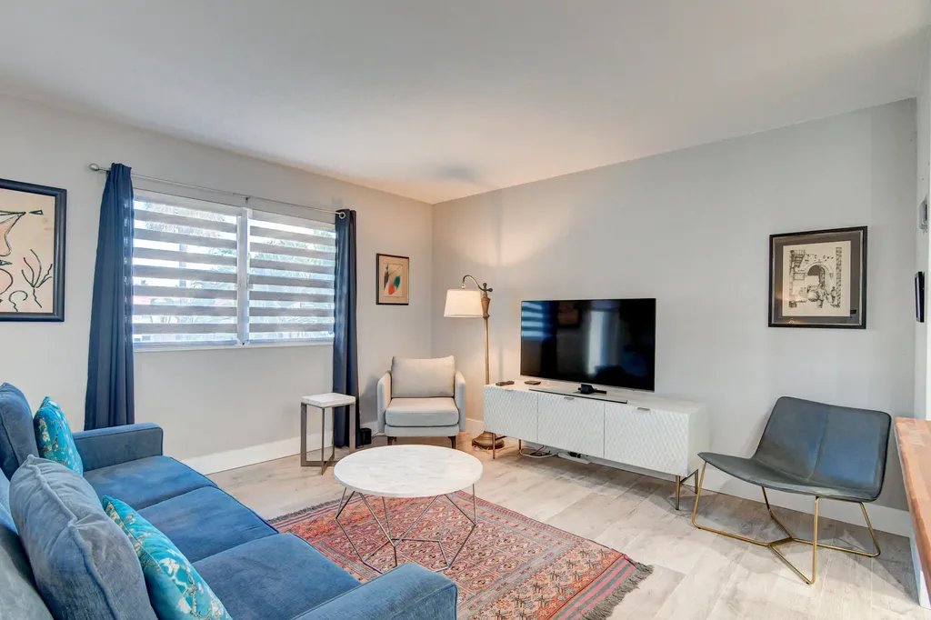 78 Saxony B Delray Beach FL 33446