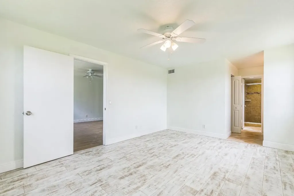 2704 NW 104th Avenue Sunrise FL 33322