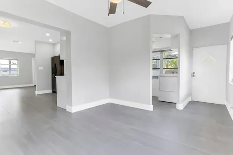 7609 NW 70 Avenue Tamarac FL 33321