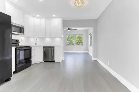 7609 NW 70 Avenue Tamarac FL 33321