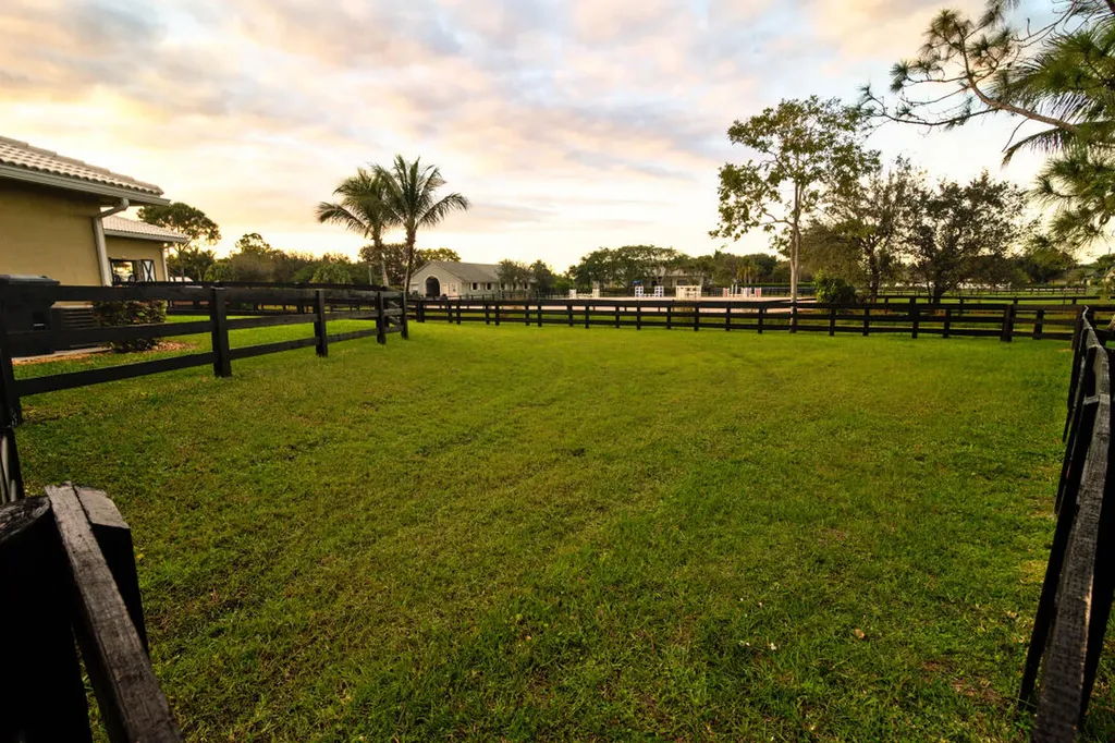 2040 Canter Way Wellington FL 33414