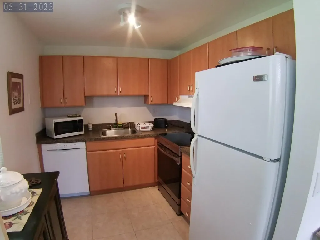 865 Flanders S Delray Beach FL 33484