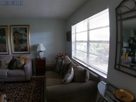 865 Flanders S Delray Beach FL 33484