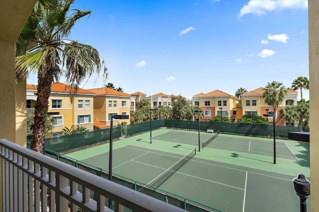11011 Legacy 306 Lane Palm Beach Gardens FL 33410