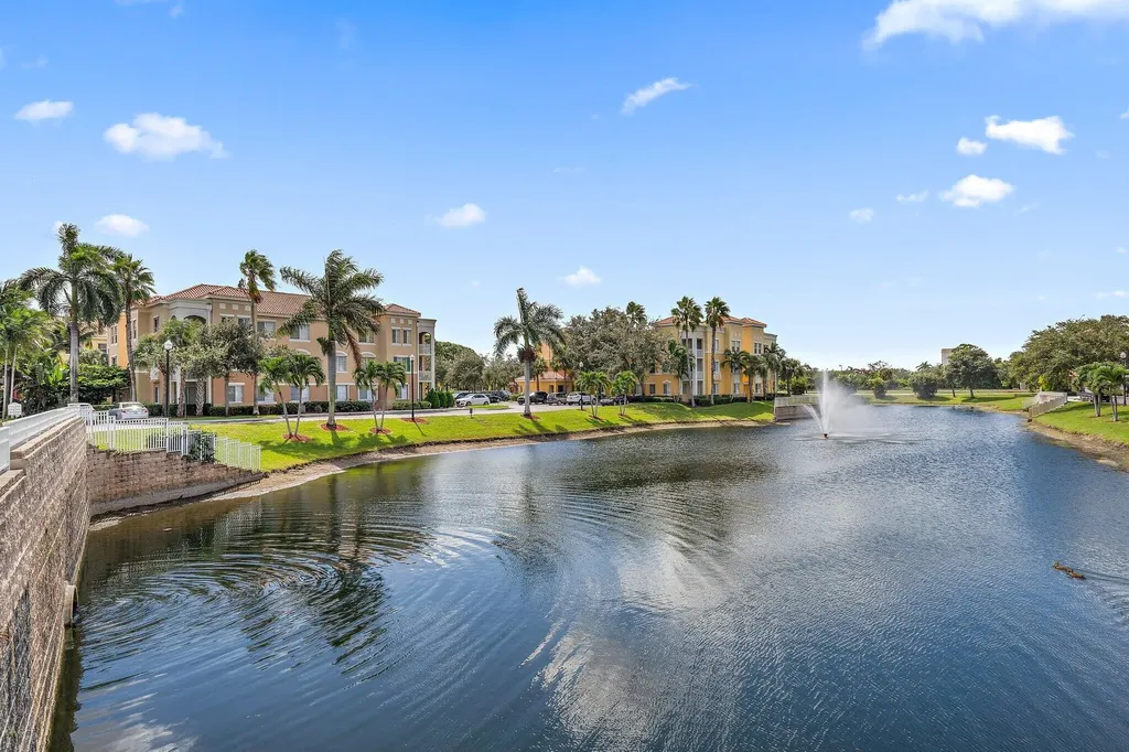11011 Legacy 306 Lane Palm Beach Gardens FL 33410