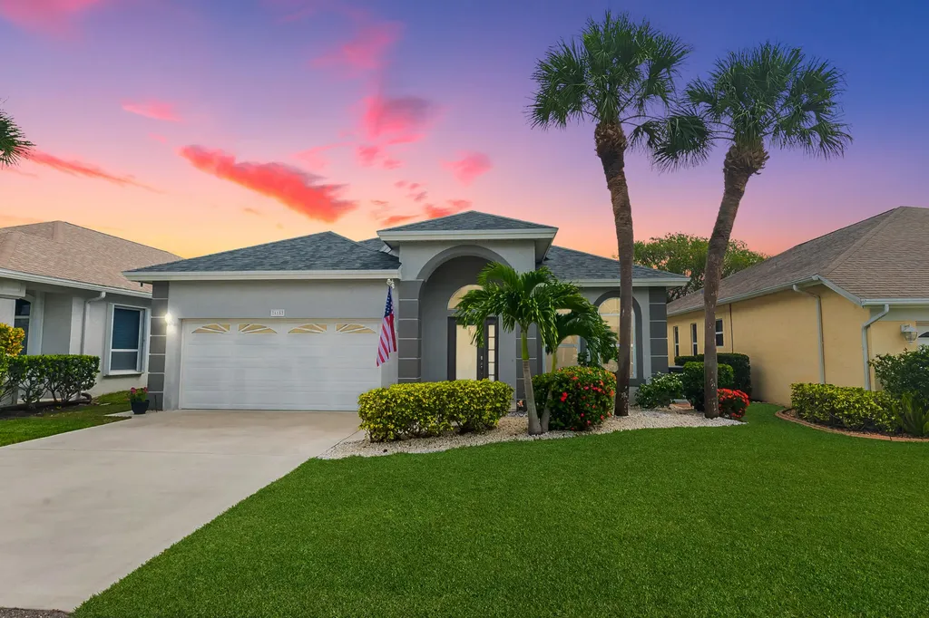 615 NW Monticello Place Port St Lucie FL 34986
