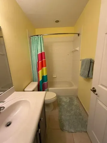 2136 Oakmont Drive Riviera Beach FL 33404