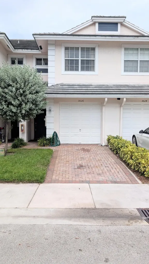 3026 NW 30th Avenue Oakland Park FL 33311