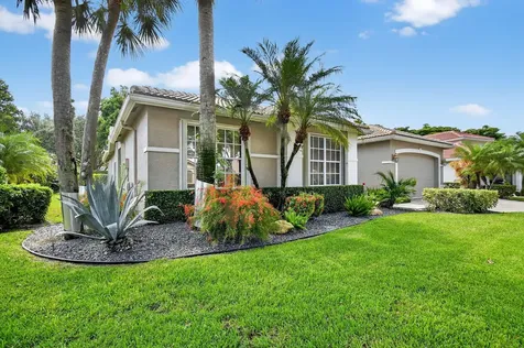 13118 Alhambra Lake Circle Delray Beach FL 33446