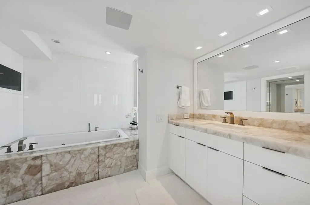 1400 S Ocean Boulevard Boca Raton FL 33432