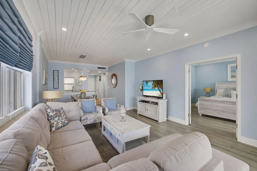 105 Paradise Harbour Boulevard North Palm Beach FL 33408