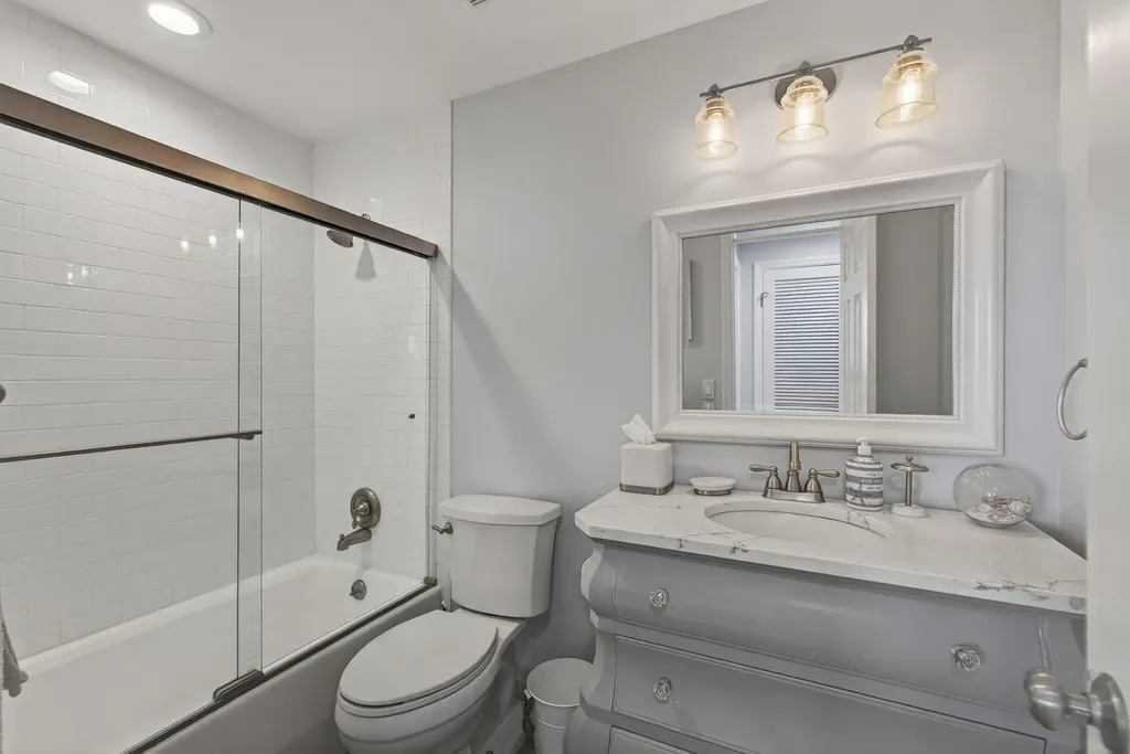 105 Paradise Harbour Boulevard North Palm Beach FL 33408