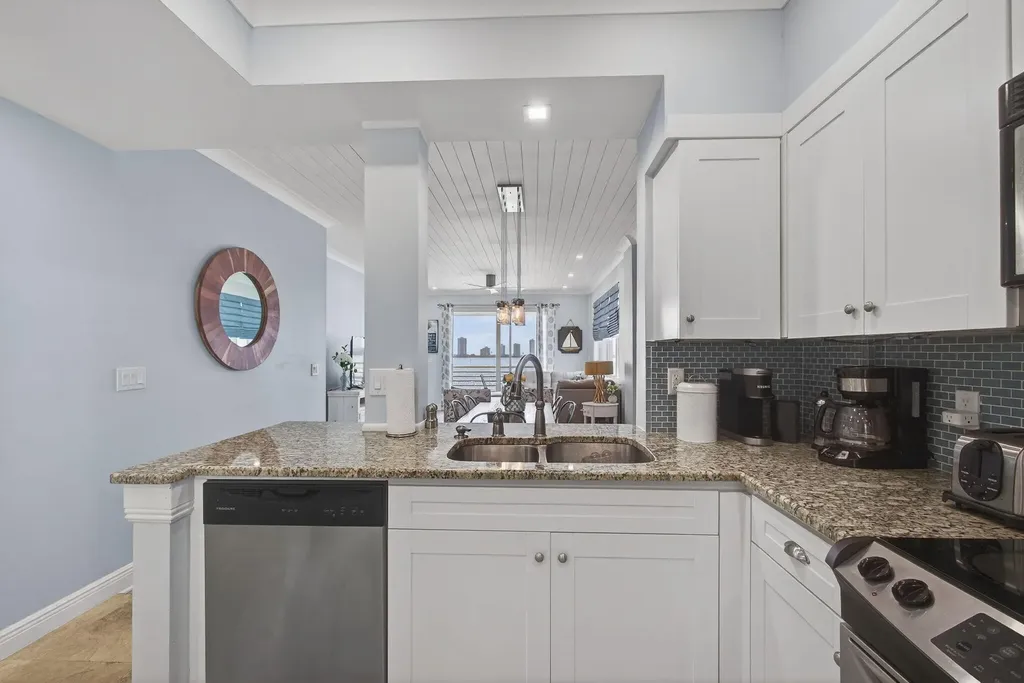 105 Paradise Harbour Boulevard North Palm Beach FL 33408