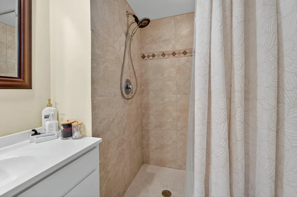505 5th Terrace Palm Beach Gardens FL 33418