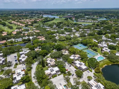 505 5th Terrace Palm Beach Gardens FL 33418