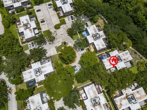 505 5th Terrace Palm Beach Gardens FL 33418