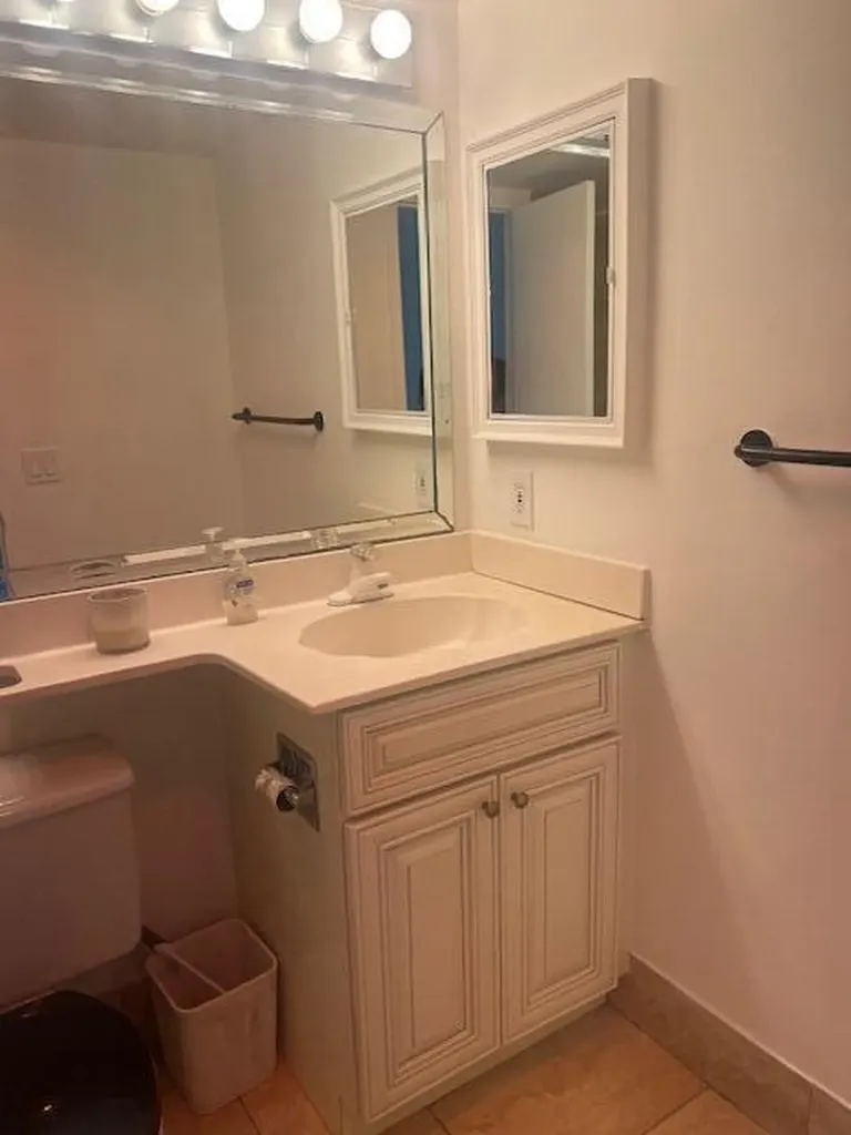 90 Mansfield C Boca Raton FL 33434