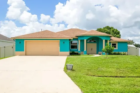 1002 SW Fisherman Avenue Port St Lucie FL 34953