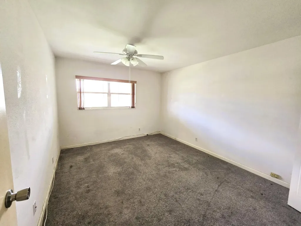 89 Saxony B Delray Beach FL 33446